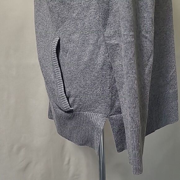 Chicos Zenergy Full Zip Jacket Womens Size 1 Small Hooded Cashmere Blend Grey - Picture 4 of 11